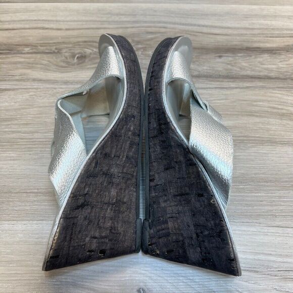 Kork Ease Geena Size 5 Silver Womens Wedge Sandals Cork Slip On Shoes - Picture 2 of 12